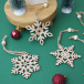 Set de 6 ornamente de Crăciun din lemn - fulgi de zăpadă